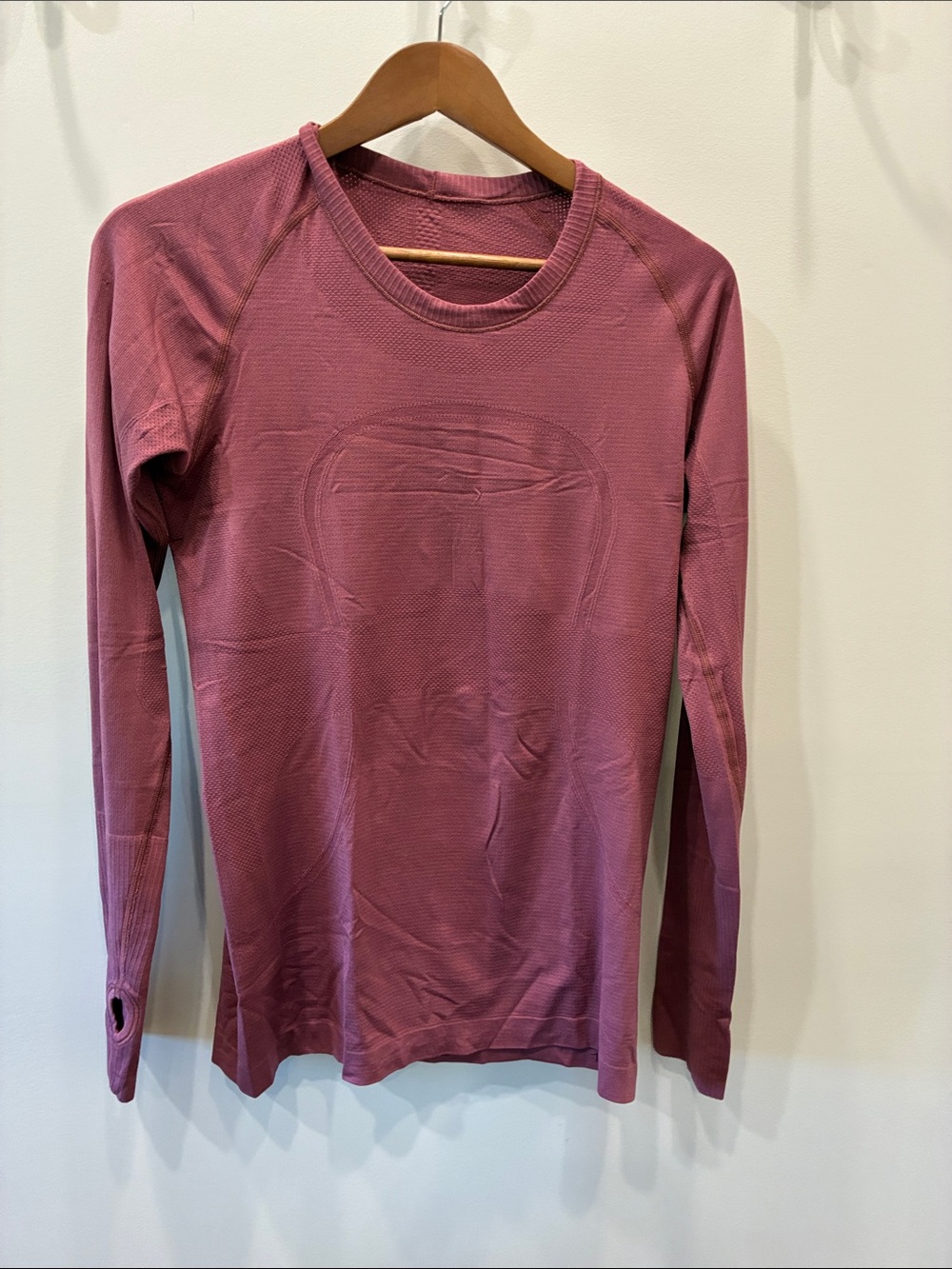 LULULEMON Women’s Long-Sleeve Crew Neck Top in Dusty Rose